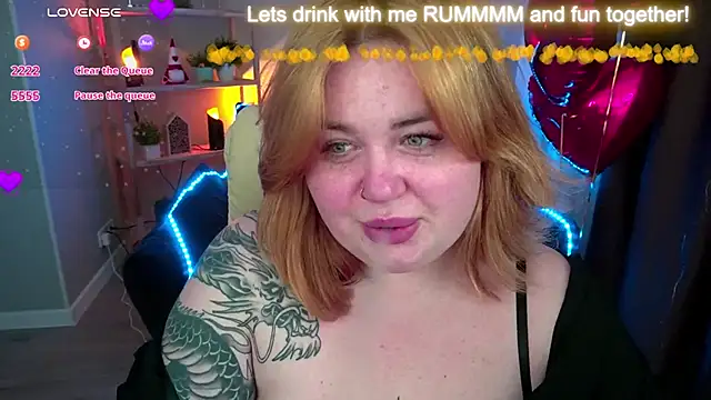 ZaraReignn online show from 14, 2, 2025