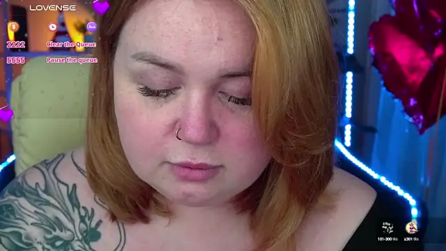 ZaraReignn online show from 21, 2, 2025