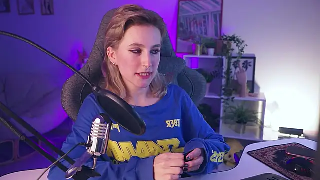 LuxRayi online show from 8, 12, 2024