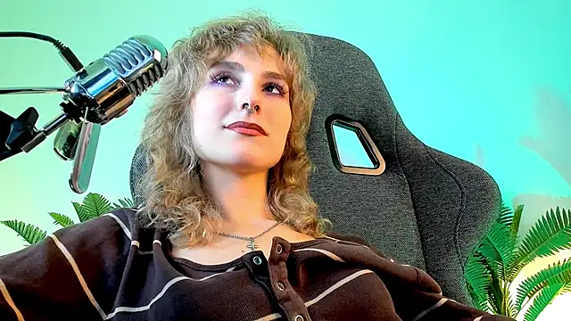 LuxRayi online show from 15, 12, 2024