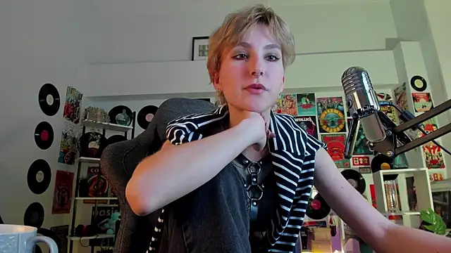 LuxRayi online show from 26, 12, 2024