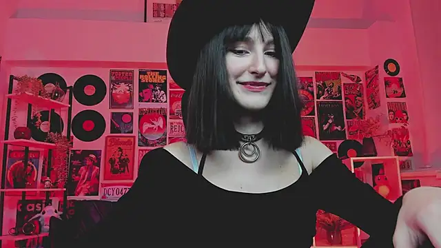 LuxRayi online show from 19, 3, 2025