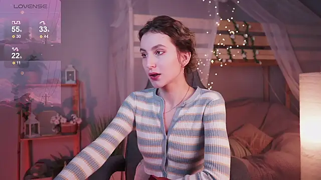 Snapshot of LuxRayi chatting on 13, 1, 2026 LuxRayi online show from 13, 1, 2026