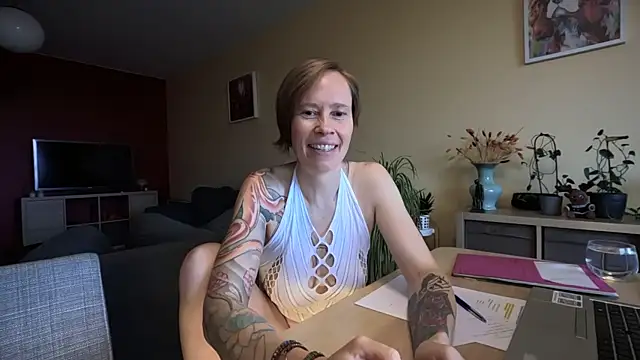 SexyExclusiveflower online show from 10, 10, 2025