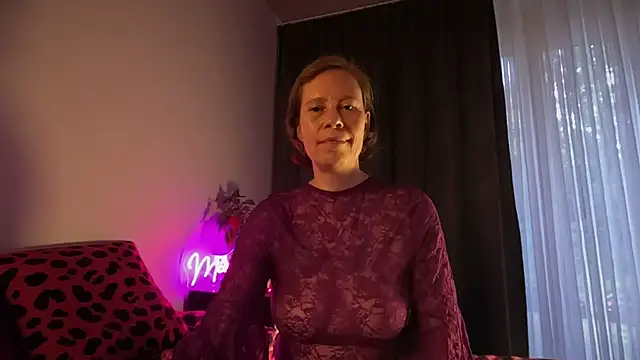SexyExclusiveflower online show from 10, 7, 2026
