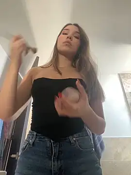 SophieRaily  online show from 17, 1, 2025