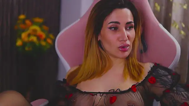 Snapshot of KimSkyex chatting on 3, 2, 2025 KimSkyex online show from 3, 2, 2025