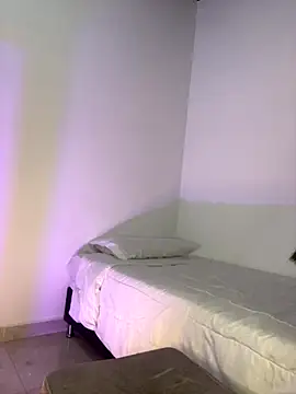 Blancanievess online show from 13, 10, 2025