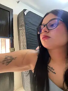 alissonfernandez  online show from 7, 8, 2026