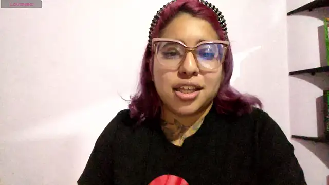 Snapshot of kittyjohns1 chatting on 5, 12, 2024 kittyjohns1 online show from 5, 12, 2024