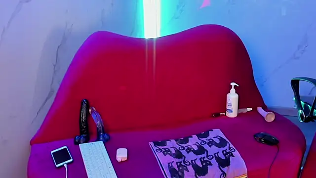 Snapshot of Lovely_celeste chatting on 13, 6, 2026 Lovely celeste online show from 13, 6, 2026
