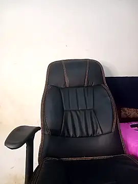 Snapshot of Aashixxx12 chatting on 4, 3, 2025 Aashixxx12 online show from 4, 3, 2025