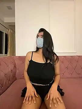 Emmy kapoor online show from 29, 1, 2025