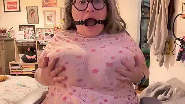 MimiParis online show from 8, 1, 2025