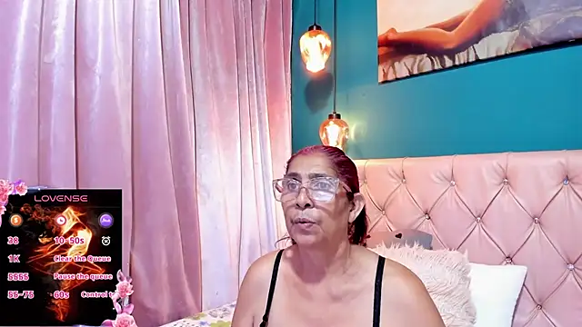 renata milf  online show from 6, 7, 2026