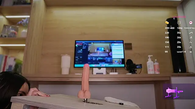 lana kane  online show from 17, 2, 2026