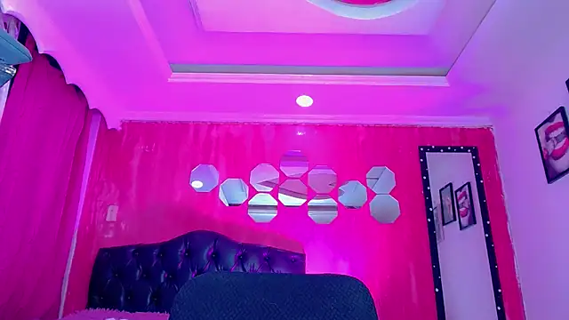 TiffanyMackensyy online show from 20, 2, 2026