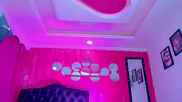 TiffanyMackensyy online show from 26, 2, 2026