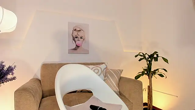 Snapshot of Catvalentine_ chatting on 21, 2, 2026 Catvalentine online show from 21, 2, 2026