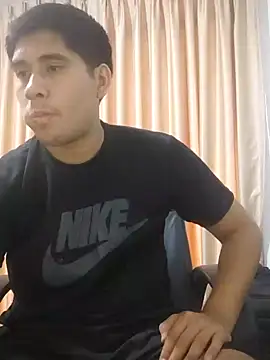 Snapshot of estudiante69 chatting on 11, 12, 2024 estudiante69 online show from 11, 12, 2024