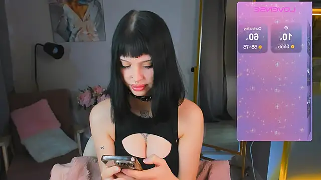 Snapshot of Barbara_xKiss chatting on 15, 1, 2025 Barbara xKiss online show from 15, 1, 2025