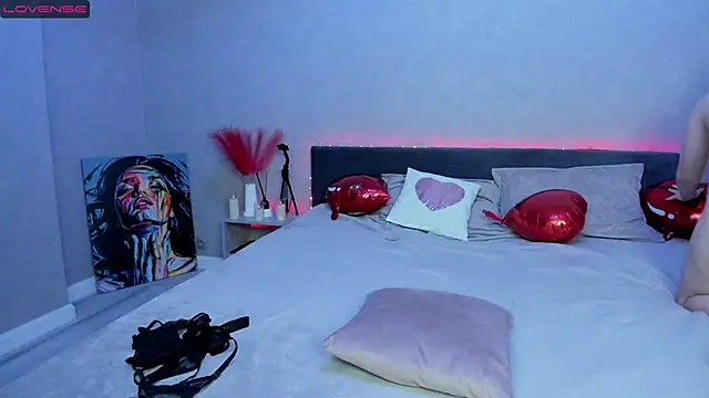 BritneyLix online show from 8, 3, 2025