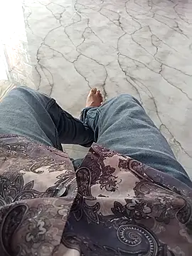 Snapshot of PracticalGum40 chatting on 9, 10, 2025 PracticalGum40 online show from 9, 10, 2025