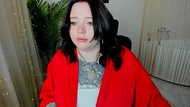 MoonLghte online show from 25, 2, 2025