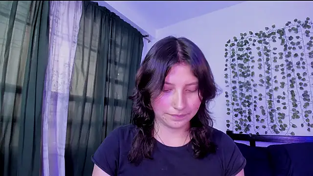 Snapshot of Noellesable chatting on 10, 1, 2025 Noellesable online show from 10, 1, 2025