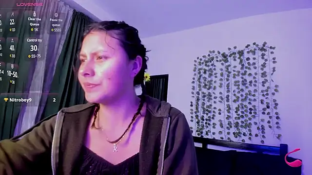 Snapshot of Noellesable chatting on 4, 3, 2025 Noellesable online show from 4, 3, 2025
