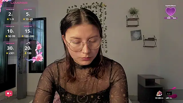Snapshot of Noellesable chatting on 20, 9, 2025 Noellesable online show from 20, 9, 2025