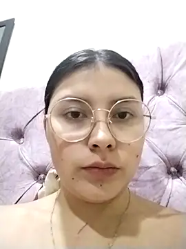 Snapshot of Noellesable chatting on 25, 10, 2025 Noellesable online show from 25, 10, 2025