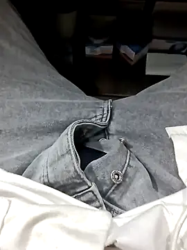 Steve98768 online show from 10, 12, 2024