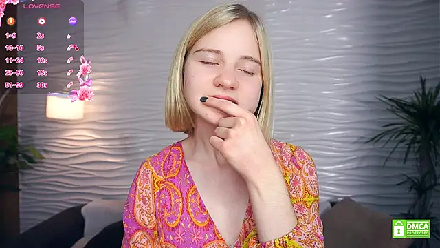 OdelinaFicken online show from 22, 11, 2025