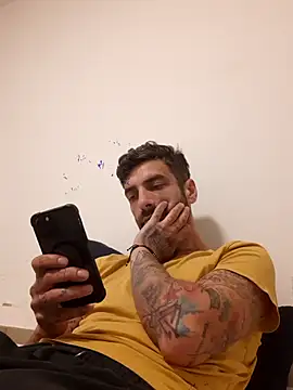 Italian69am online show from 28, 9, 2025