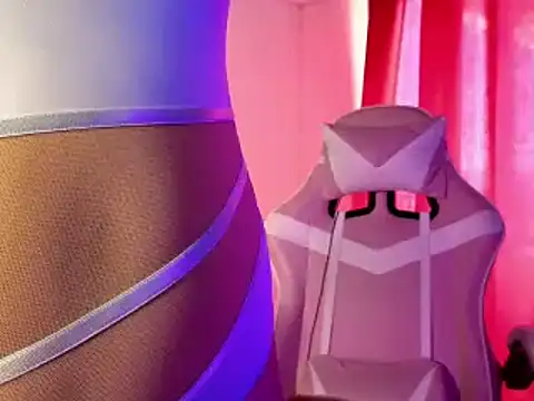 Sweet xuee18 online show from 17, 12, 2024