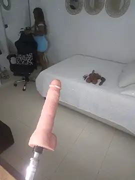 milf venus online show from 4, 6, 2026