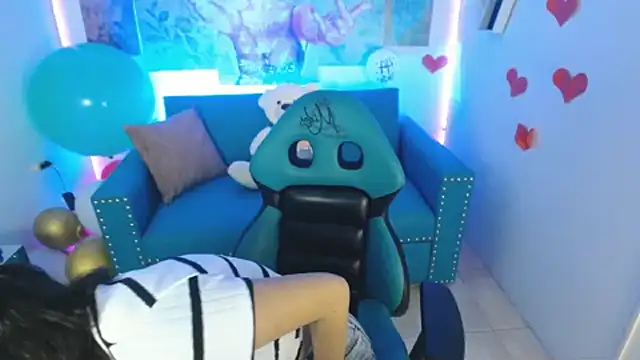 Sofi hot 4m online show from 19, 3, 2025