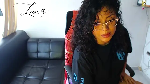 Lunavega1 online show from 10, 9, 2025