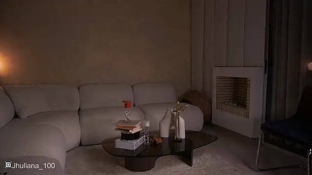 paulacora100 online show from 3, 11, 2025