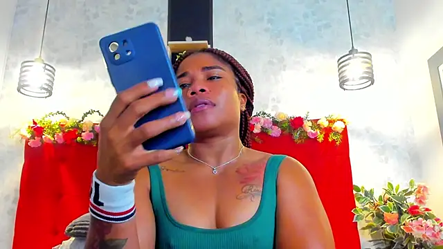 SilvannaFit online show from 7, 5, 2026