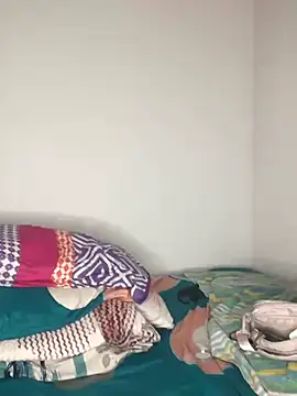Snapshot of Amira__Fatima chatting on 22, 2, 2025 Amira  Fatima online show from 22, 2, 2025