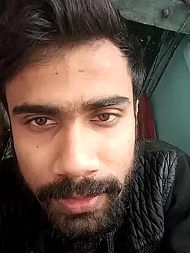 Skinny Bigass 23 online show from 1, 1, 2025