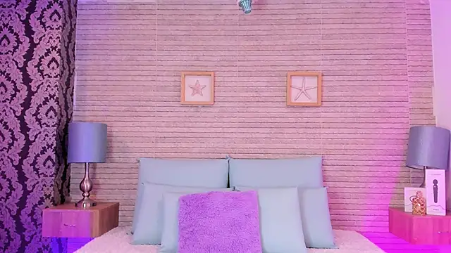 Catalinna Thompson online show from 24, 12, 2024