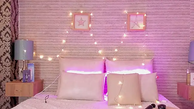 Catalinna Thompson online show from 22, 2, 2025