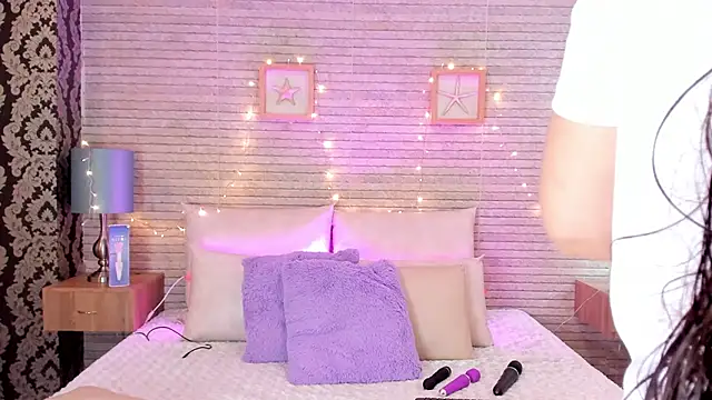 Catalinna Thompson online show from 13, 3, 2025