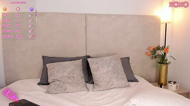 Saori newman online show from 28, 11, 2025