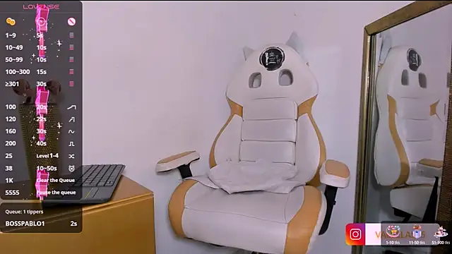 Snapshot of Valery_Maravilla_ chatting on 14, 3, 2025 Valery Maravilla online show from 14, 3, 2025