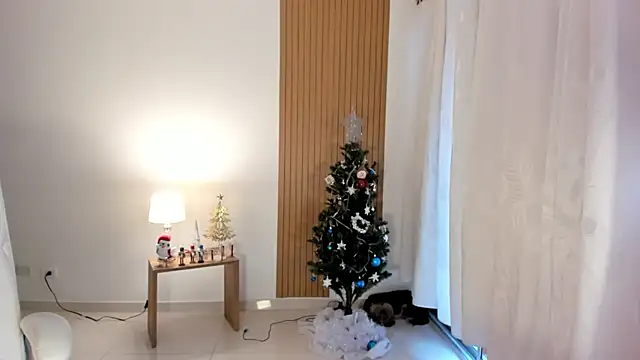  Sam sexy  online show from 28, 12, 2024