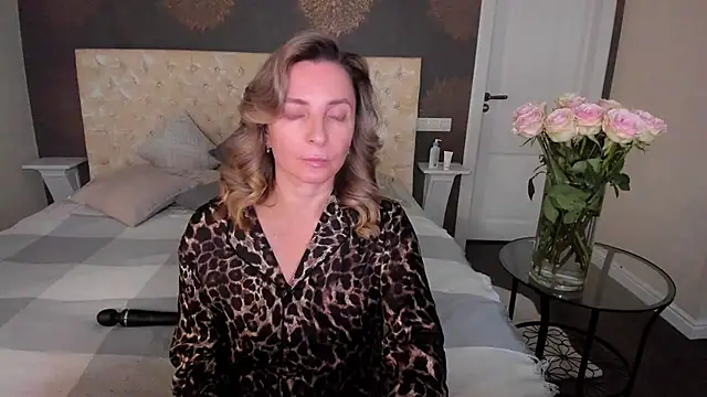 AllisonWilliams online show from 6, 10, 2025